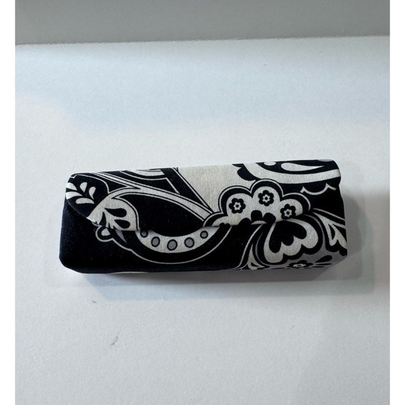 Vera Bradley Accessories - Vera Bradley Black White Paisley Glasses Case Floral Unique Magnetic Roll Case